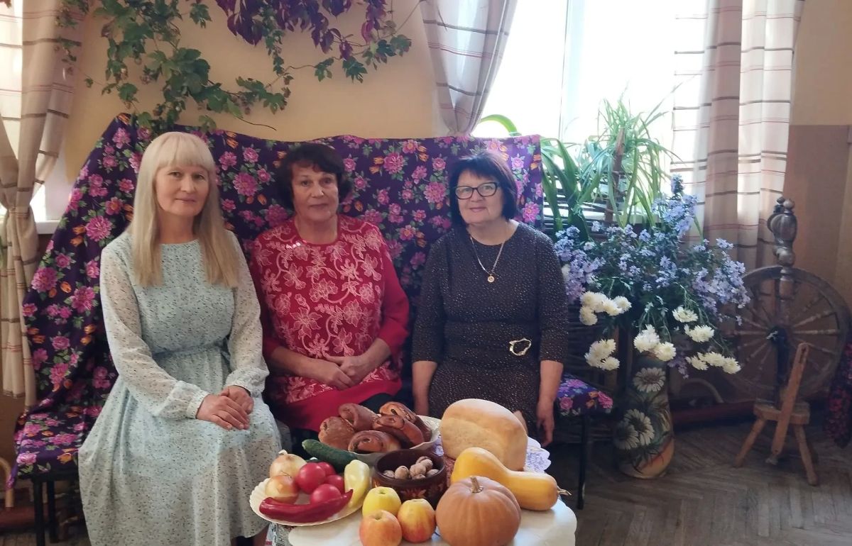 «Золотые руки — для земли родной»: в Андреевке состоялся праздник ко Дню работников сельского хозяйства