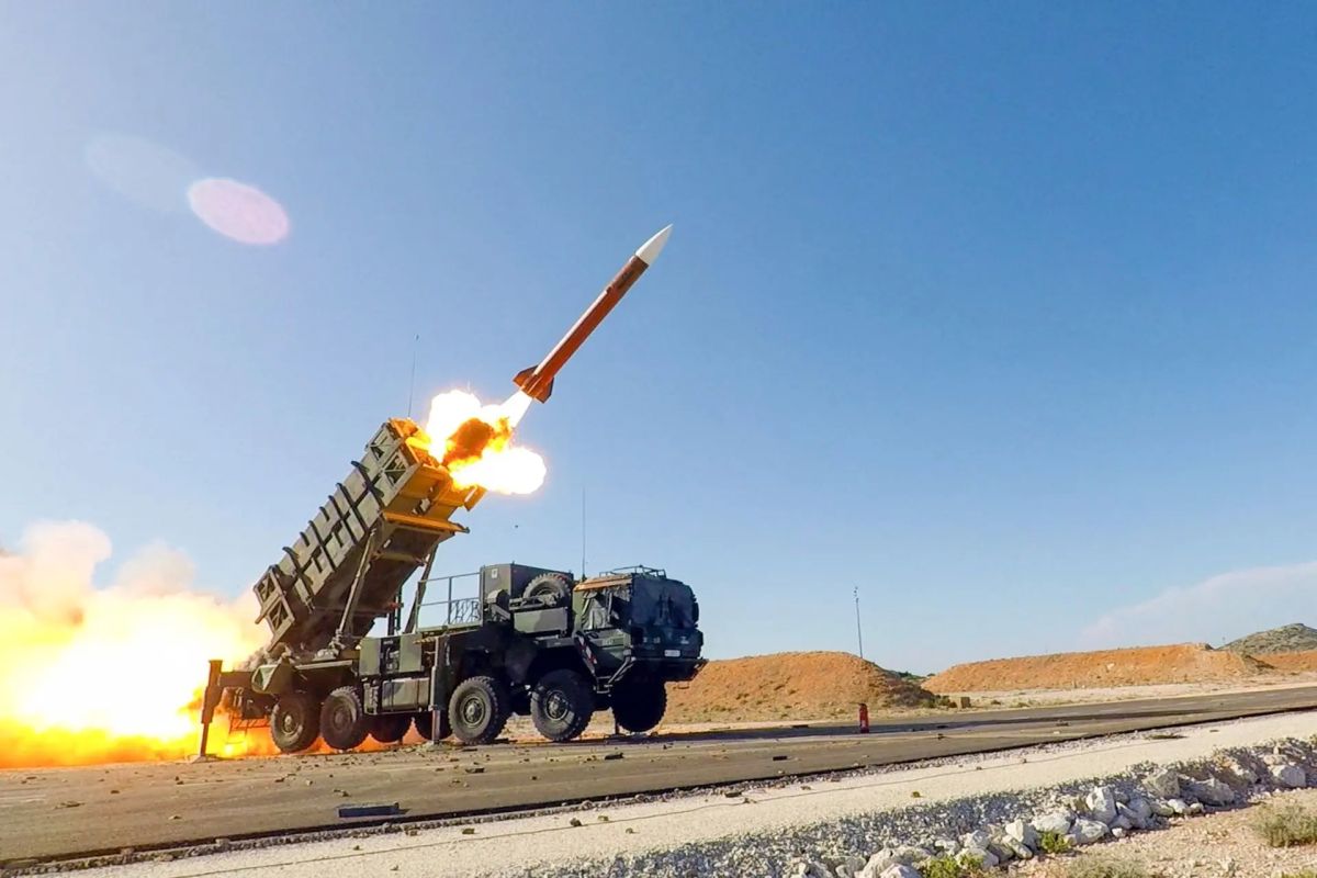 У Украины закончились ракеты для ЗРК Patriot, сообщил со ссылкой на источники телеканал CNN