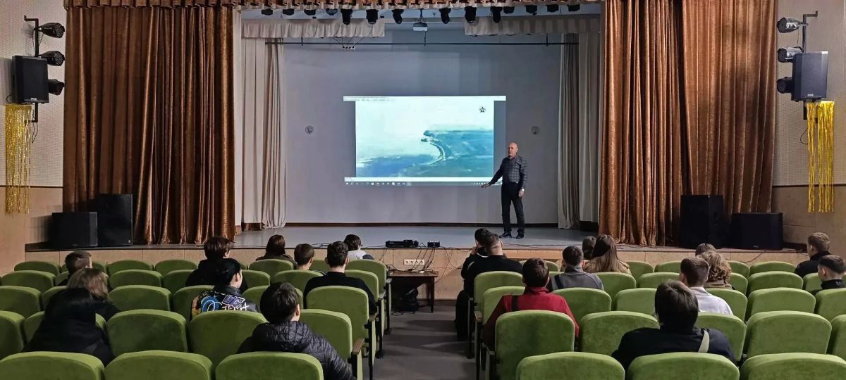 В Михайловском училище прошло занятие по патриотическому воспитанию и профилактике деструктивного поведения