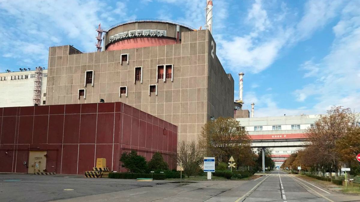 БПЛА влетел в квартиру многоэтажного дома в Энергодаре