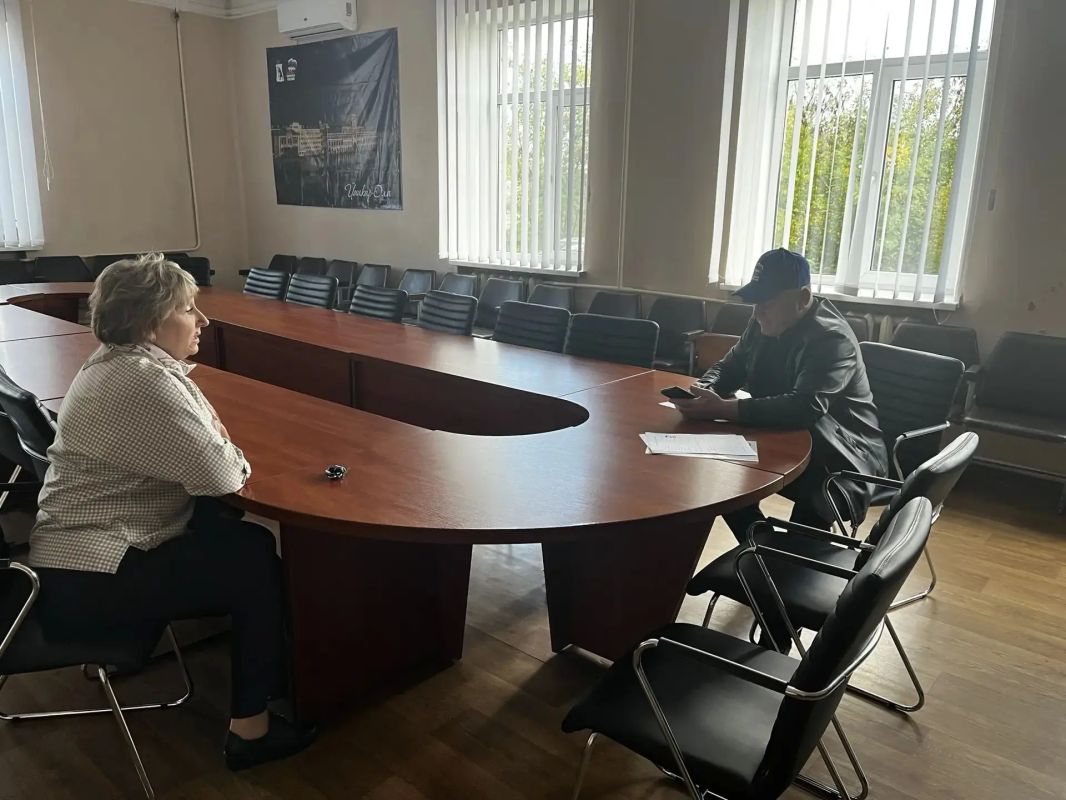 Приёмы депутатов «Единой России»: как это работает и какие проблемы решают?