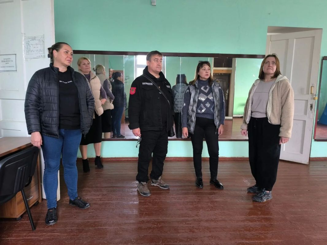 В ДК Акимовского округа везут новое оборудование!