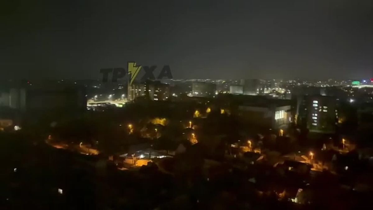 Продолжение. • 14:15 Вознесенск Николаевской области - взрыв