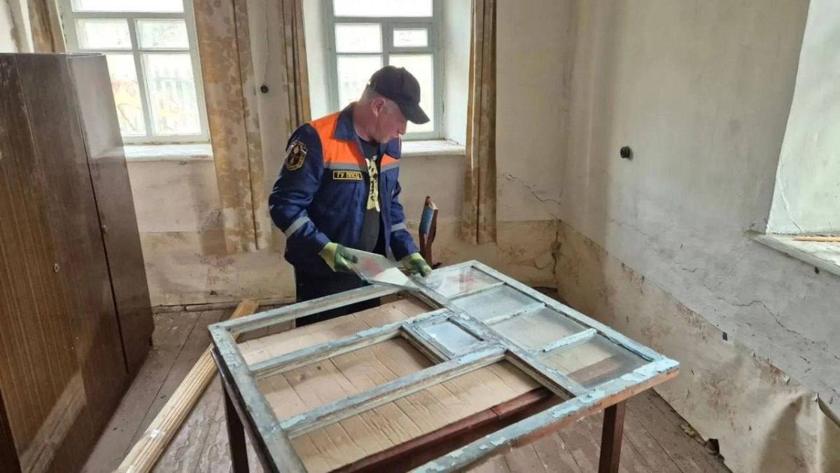Благодаря пензенцам в одном из частных домовладений Токмака снова стало тепло