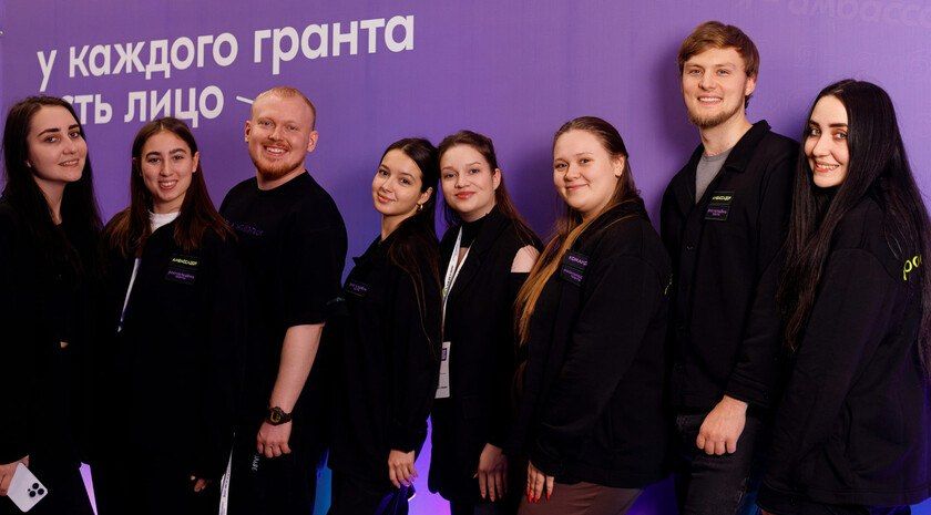 Росмолодежь запустила бесплатную онлайн-программу для авторов социальных проектов