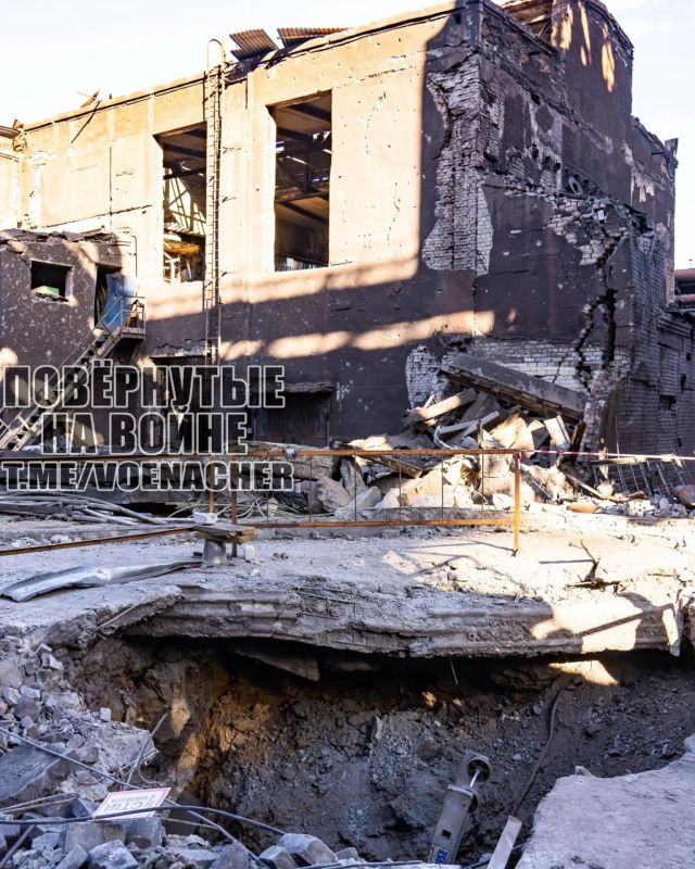 Опубликованы фотографии последствий ударов по комбинату «Запорожсталь» с очередным нытьем о бедственном положении предприятия