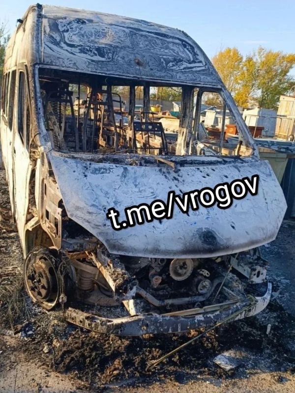Владимир Рогов: Нацисты уничтожили автобус для перевозки пациентов на диализ