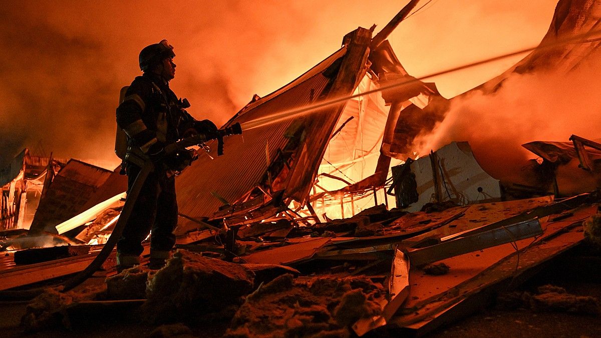 Минобороны: ВС РФ поразили места хранения наземных роботов и дальних дронов ВСУ