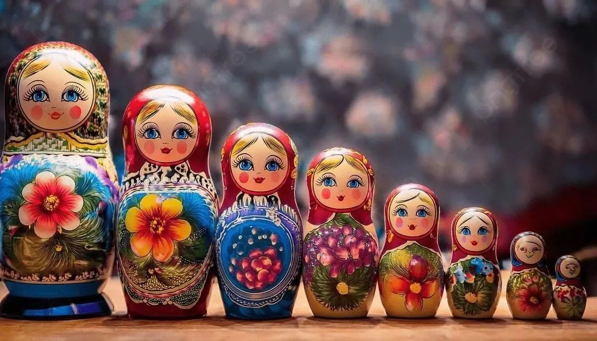 В библиотеке прошло мероприятие, посвящённое Дню рождения русской матрёшки