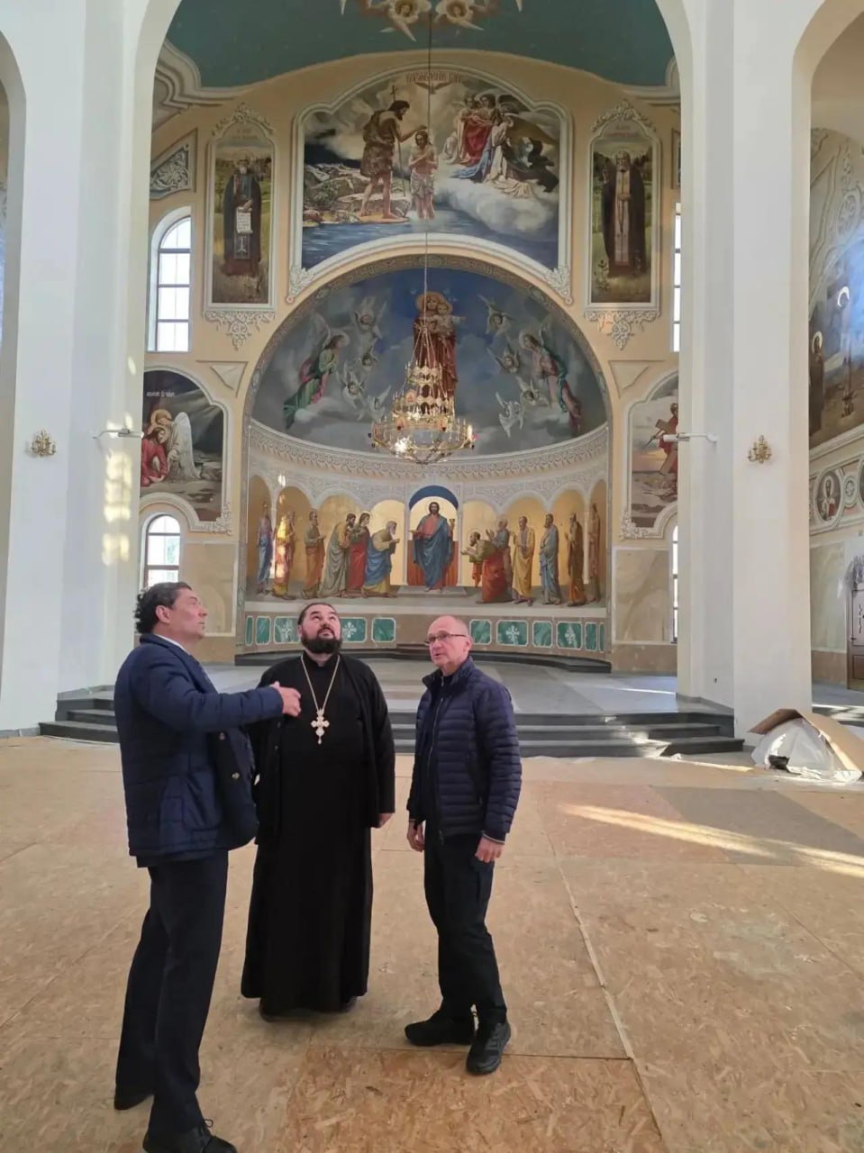 Кириенко посетил Энергодар на фоне атак на ЗАЭС и обсудил безопасность станции и подготовку региона к зиме