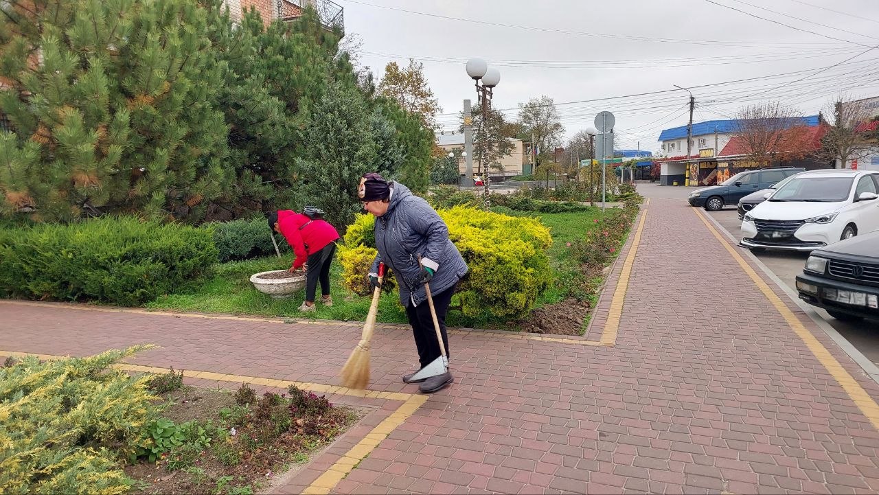 В Кирилловке продолжаются работы по наведению порядка